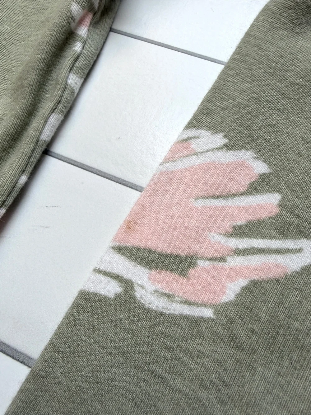 24M🦢 Carter’s Swan Print Sage Green & Pink Ruffle Sleeve Short Sleeve Bodysuit - Picture 10 of 10